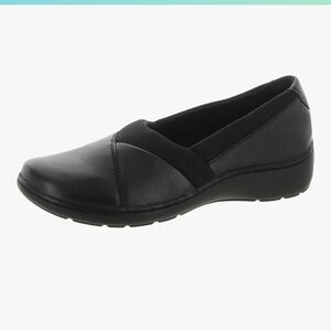 Clark’s Women's Cora Charm Leather Slip-On Flats Black Size 5 1/2 NEW